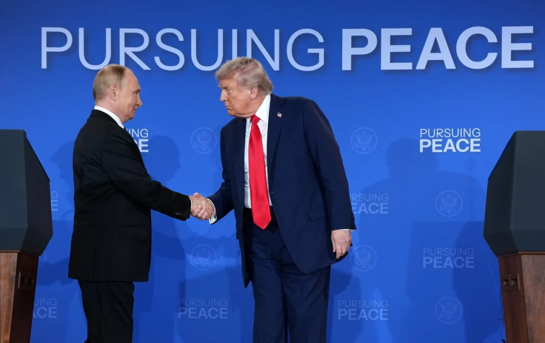 ‘Personal Aggrandizement’: Critics Slam Trump’s Push to Buy or Take Greenland