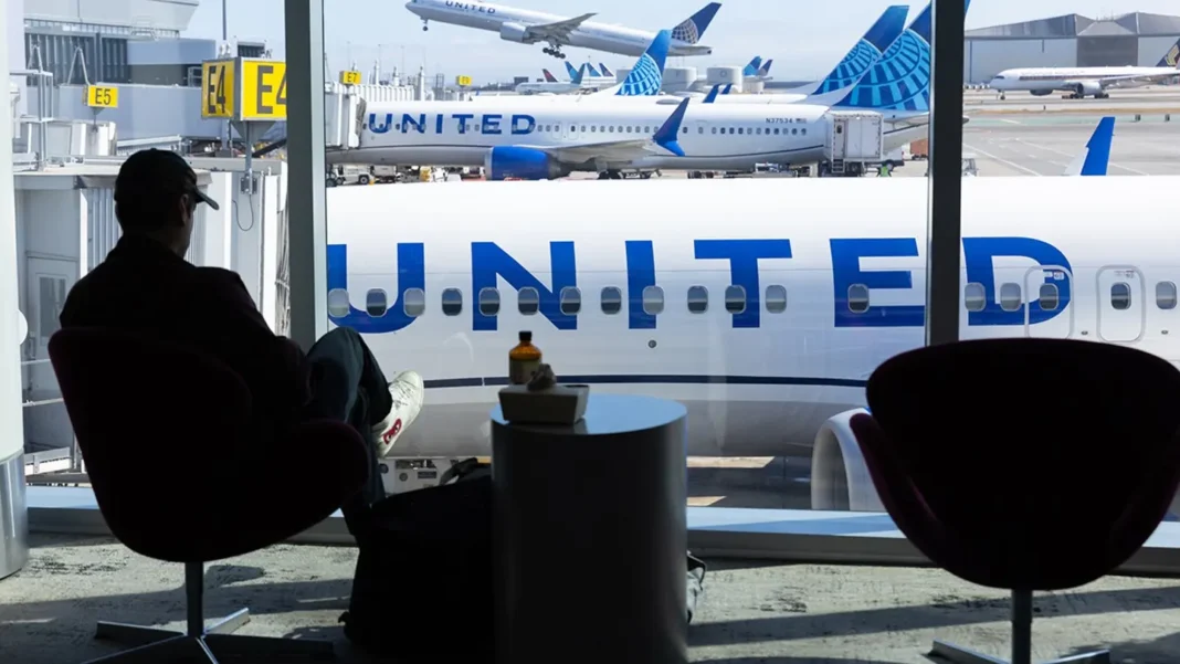 United Airlines Flight Makes Sudden U-Turn After Security Scare, Leaving 150 Passengers Stranded Overnight